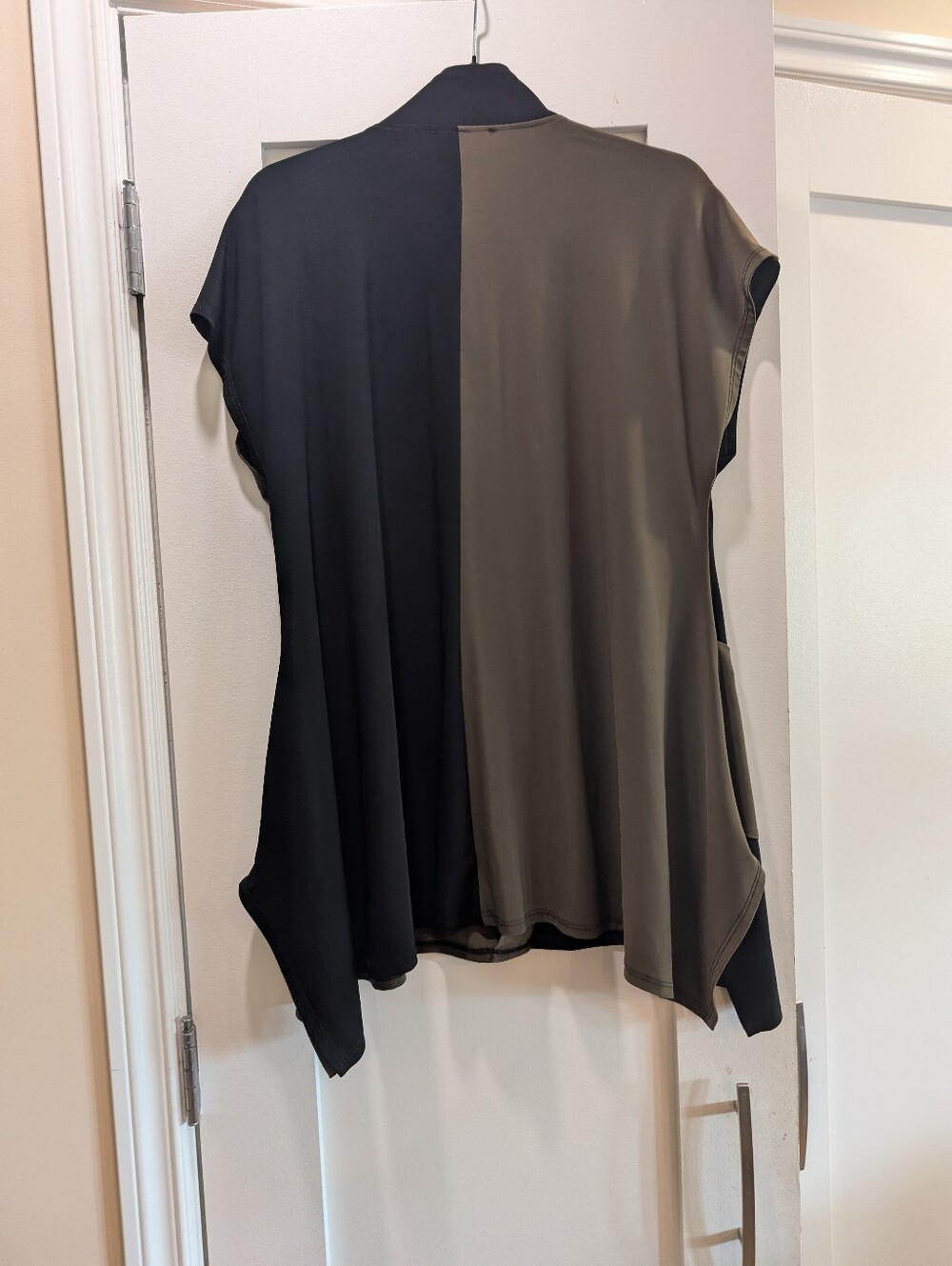Joseph Ribcoff Tunic, 10 - Picture 2 of 6